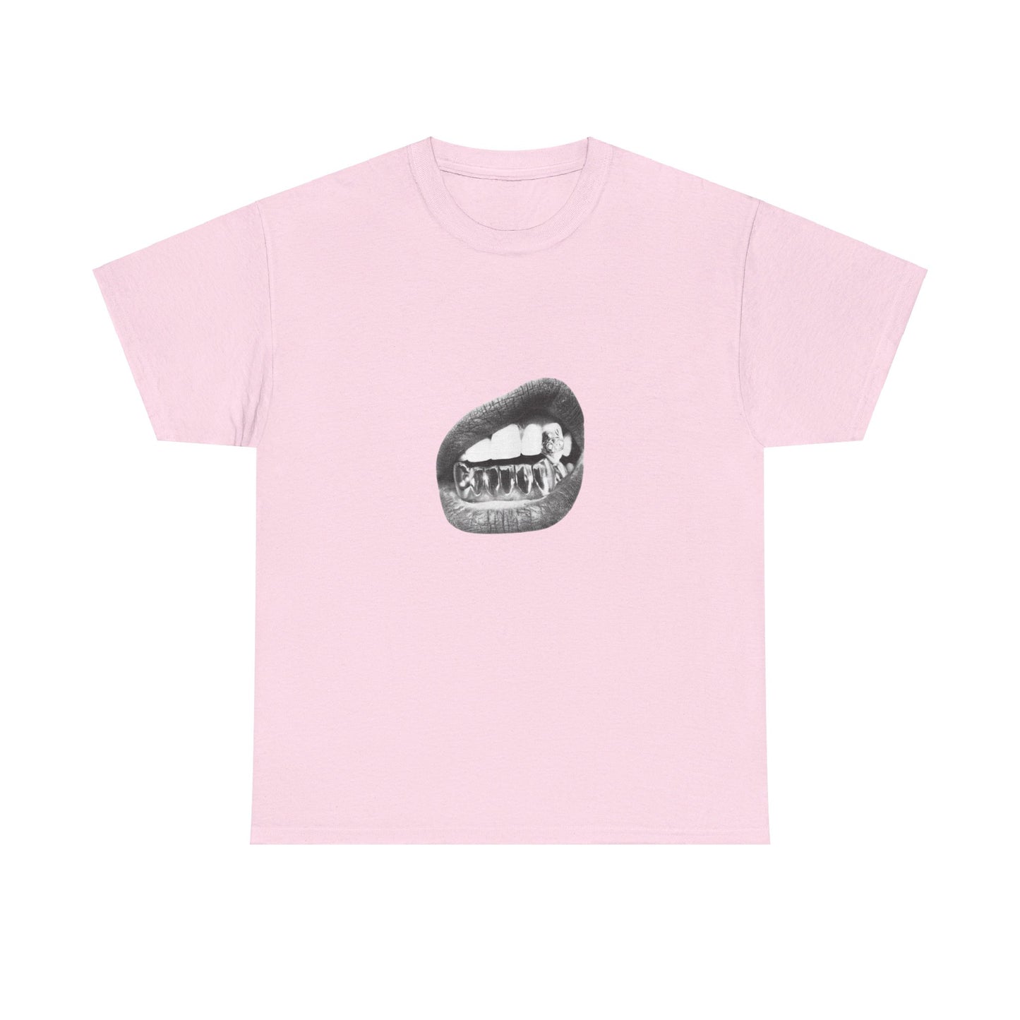 heavy-weight tee "lip"