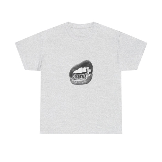 heavy-weight tee "lip"